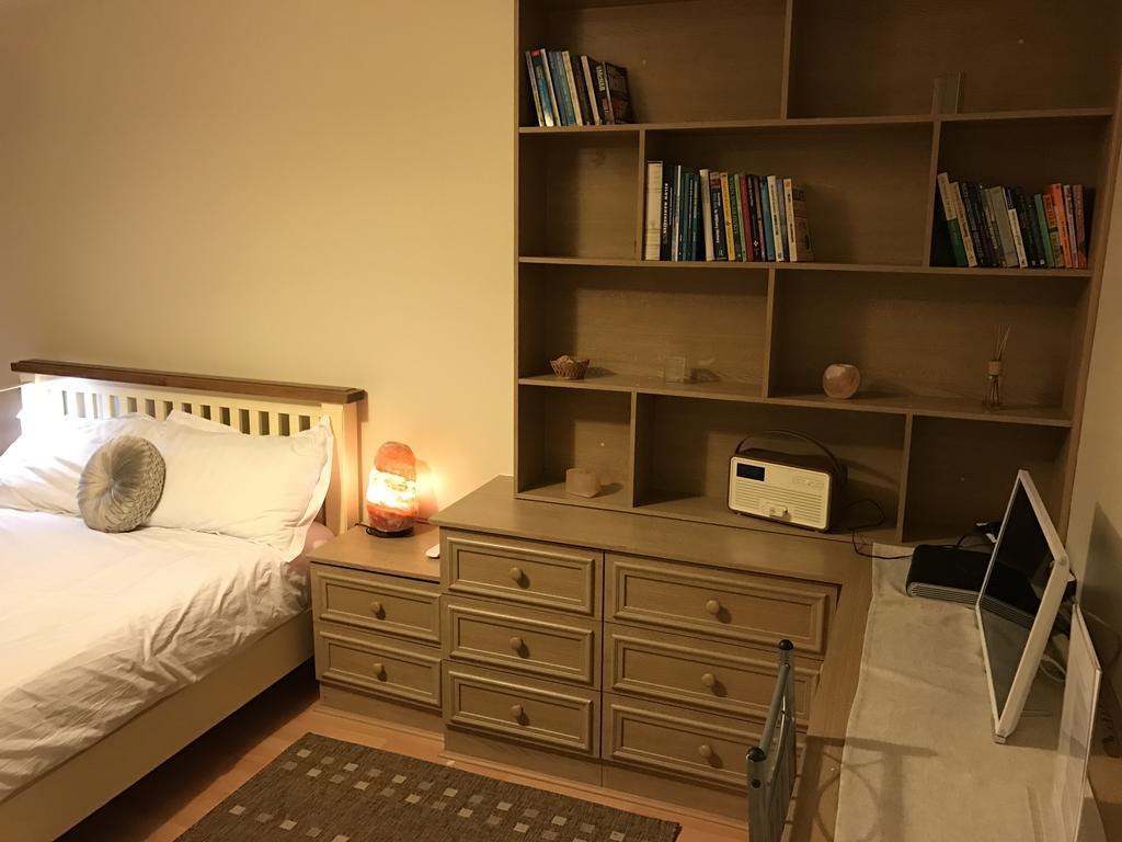 Halebarns Guesthouse Manchester Airport (Adults Only) Ringway Dış mekan fotoğraf